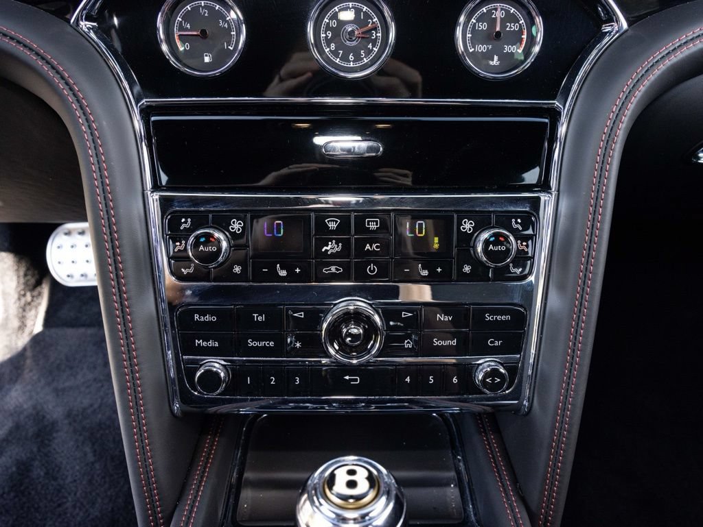 Used 2019 Bentley Mulsanne RWD image 34