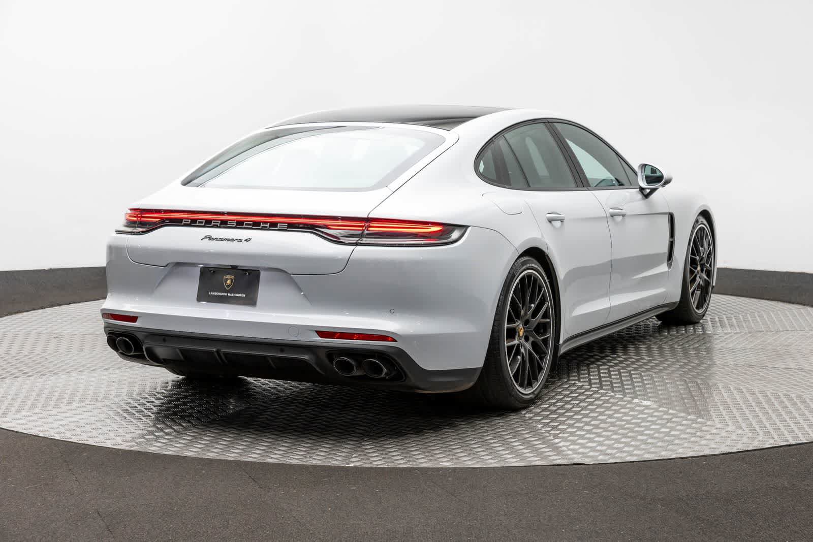 Used 2023 Porsche Panamera 4 Platinum Edition w/ Assistance Package AWD/4WD image 26