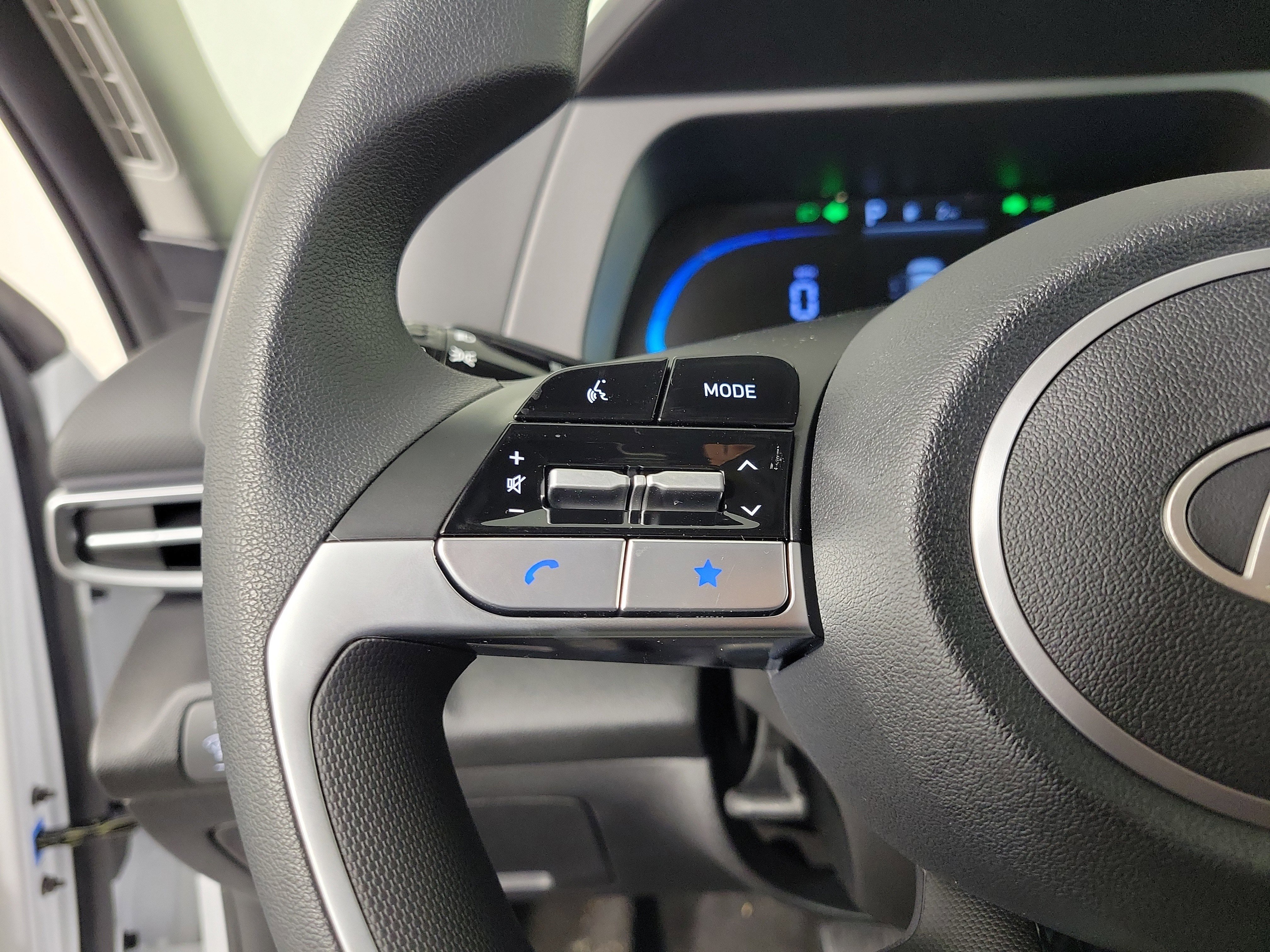 New 2026 Hyundai Elantra SE image 22