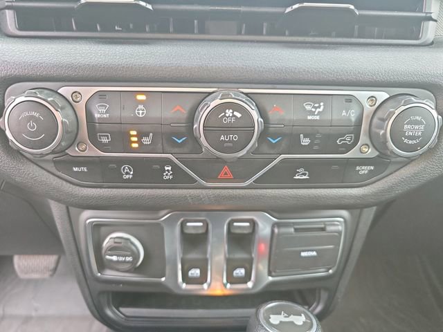 Used 2024 Jeep Wrangler Sport S image 27