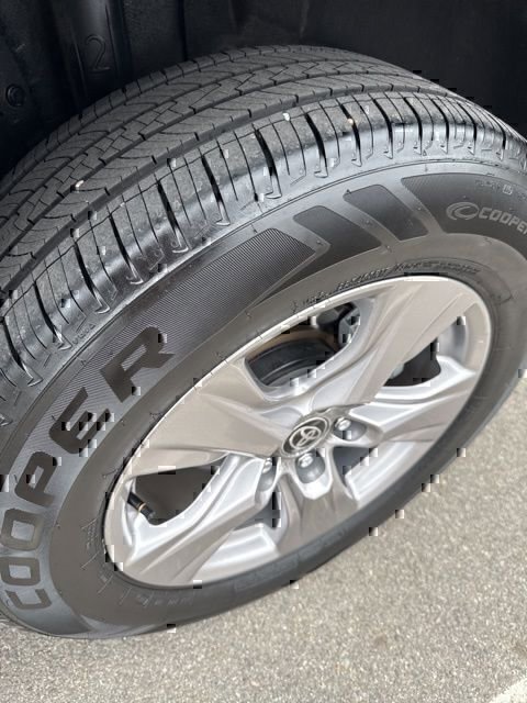 Certified 2024 Toyota RAV4 XLE w/ Convenience Package AWD/4WD image 7