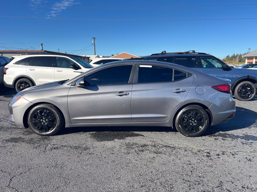 Used 2020 Hyundai Elantra SE FWD image 6