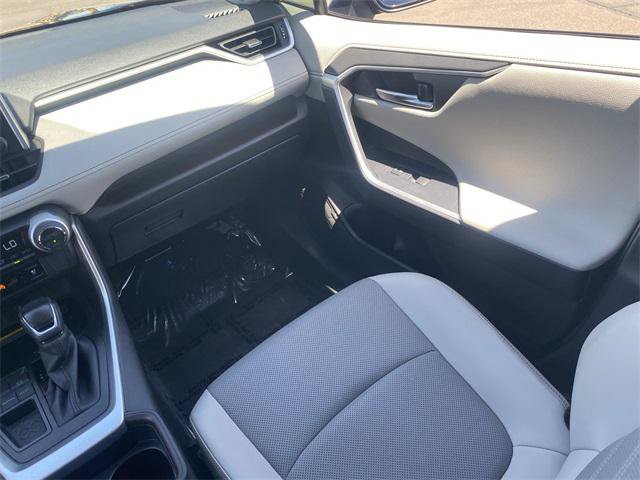 Certified 2021 Toyota RAV4 Limited FWD image 27