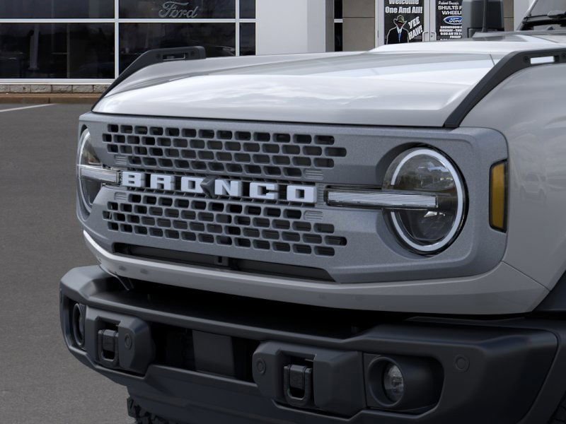 New 2026 Ford Bronco Badlands image 19