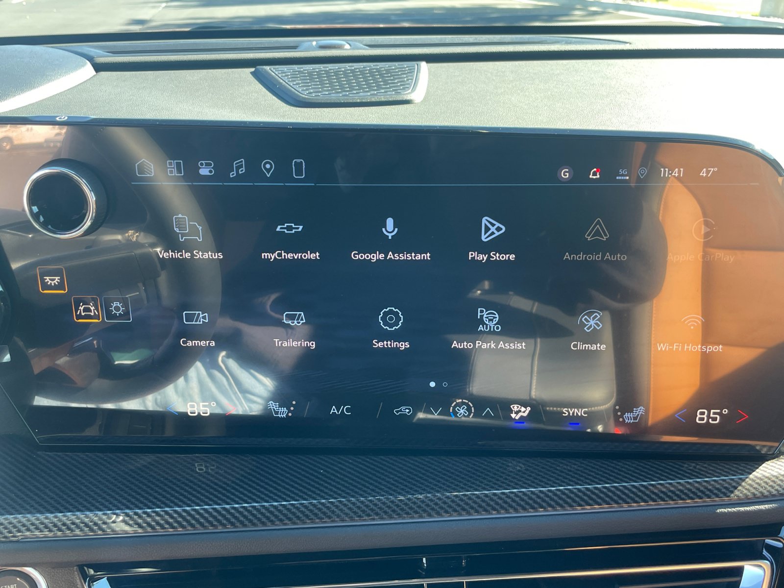 New 2027 Chevrolet Traverse Z71 w/ Enhanced Driving Package AWD/4WD image 14