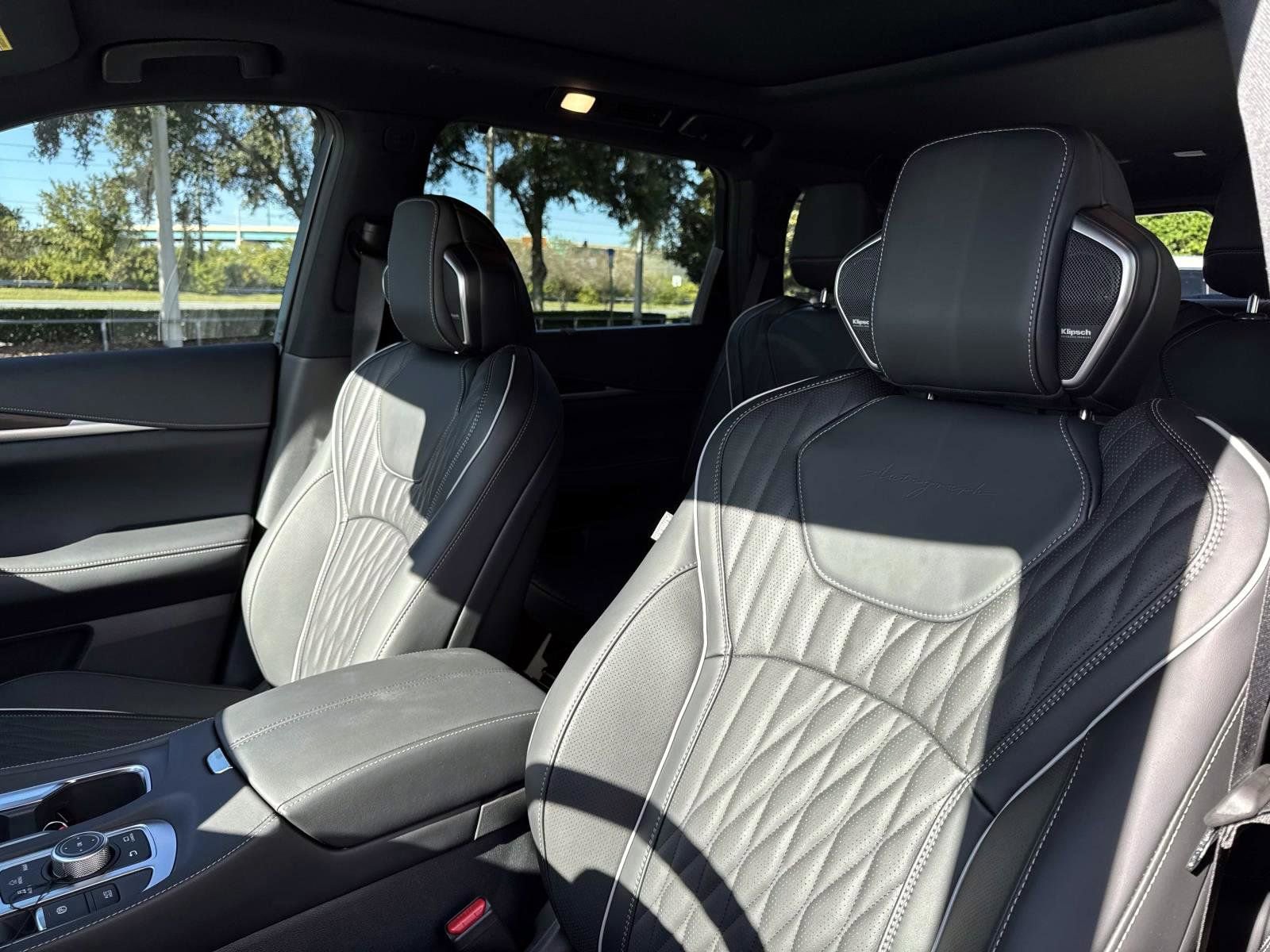 New 2026 INFINITI QX60 Autograph w/ Autograph Tech Package image 11