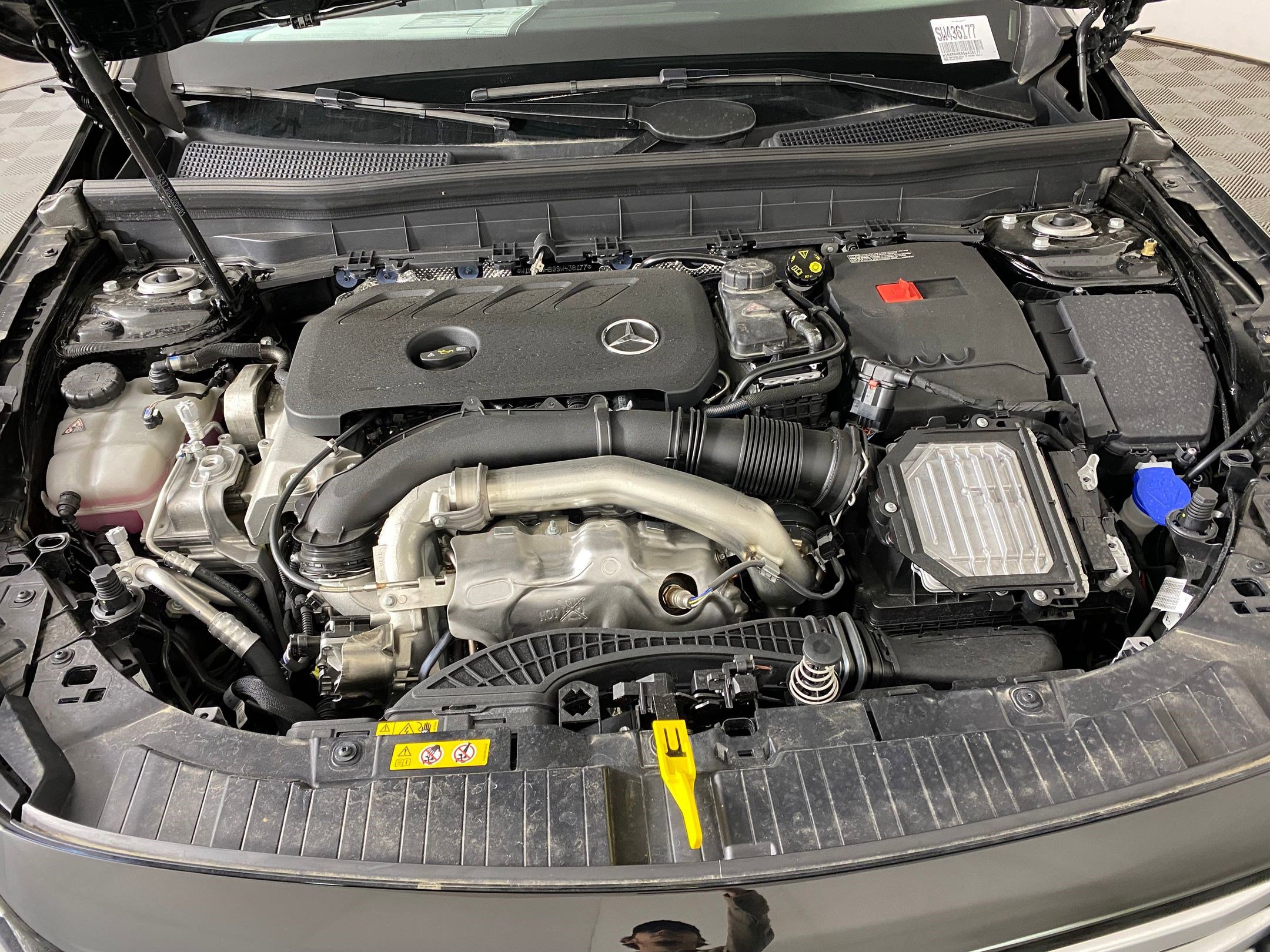 New 2025 Mercedes-Benz GLB 250 4MATIC image 31