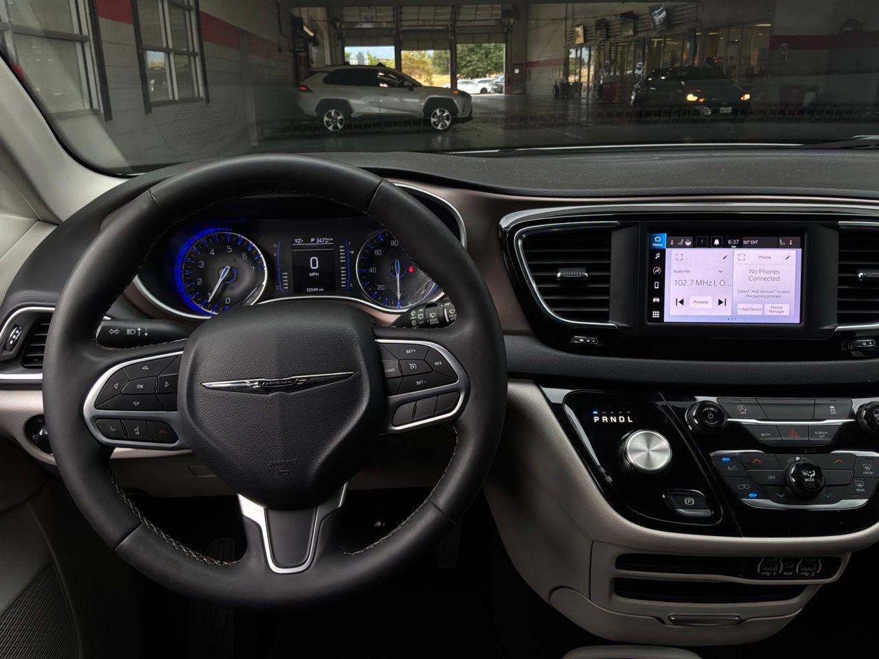 Used 2024 Chrysler Voyager LX FWD image 15