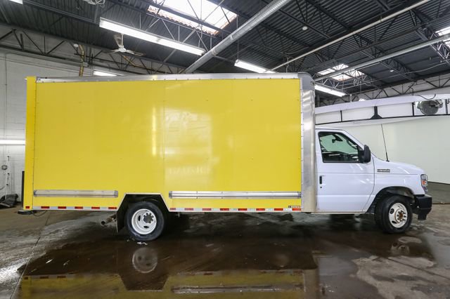 Used 2023 Ford E-350 and Econoline 350 Super Duty w/ Driver's Safety Package RWD image 11