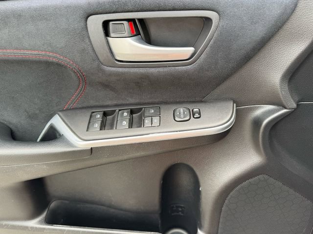 Used 2015 Toyota Camry XSE image 31