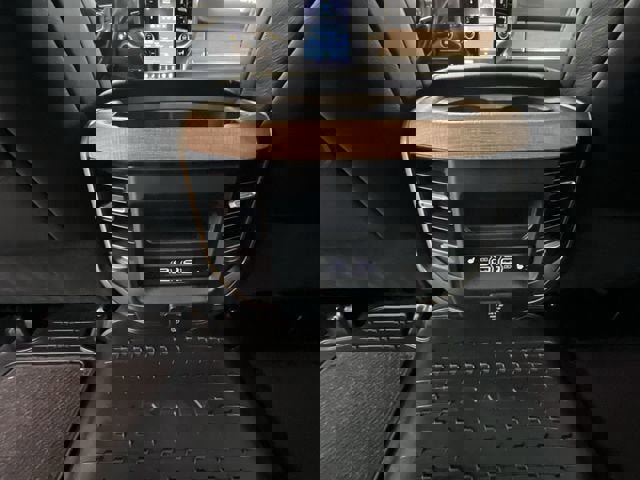 Used 2024 RAM 2500 Limited image 21