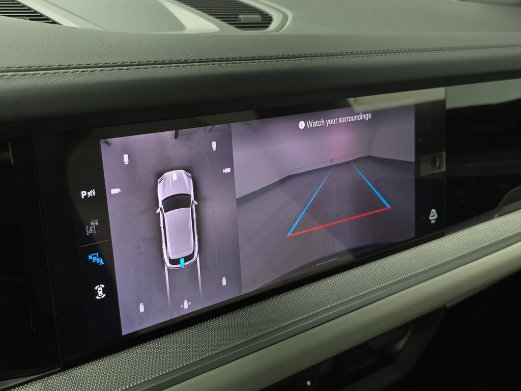 New 2026 Porsche Cayenne AWD/4WD image 18
