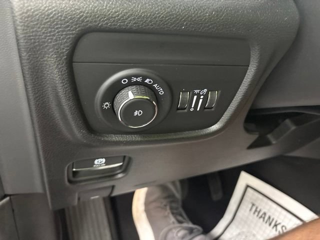Used 2024 Jeep Grand Cherokee L Limited AWD/4WD image 29