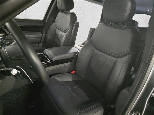 Used 2023 Land Rover Range Rover Long Wheelbase SE AWD/4WD image 16