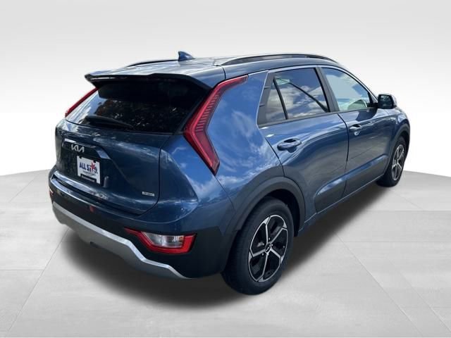 Used 2024 Kia Niro EX image 8