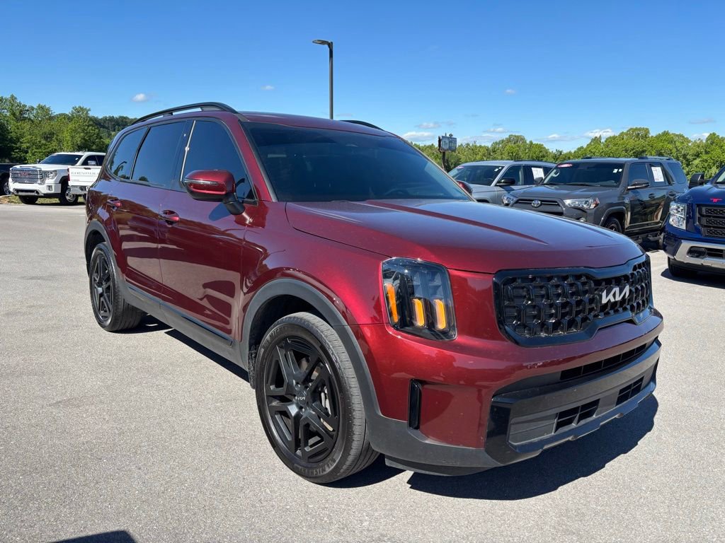 Used 2024 Kia Telluride EX X-Line AWD/4WD image 2