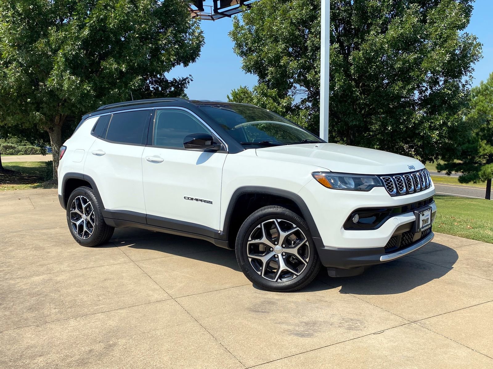Used 2024 Jeep Compass Limited