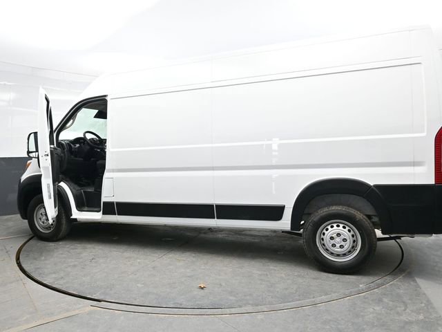 Used 2025 RAM ProMaster 2500 w/ Convenience Group image 40