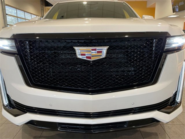 Certified 2023 Cadillac Escalade Sport w/ Touring Package image 11