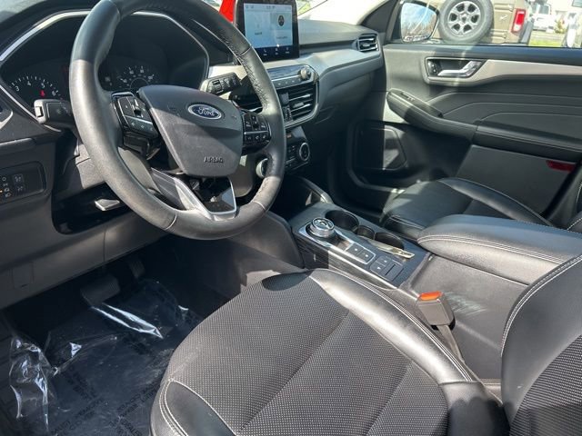 Used 2022 Ford Escape SEL image 14