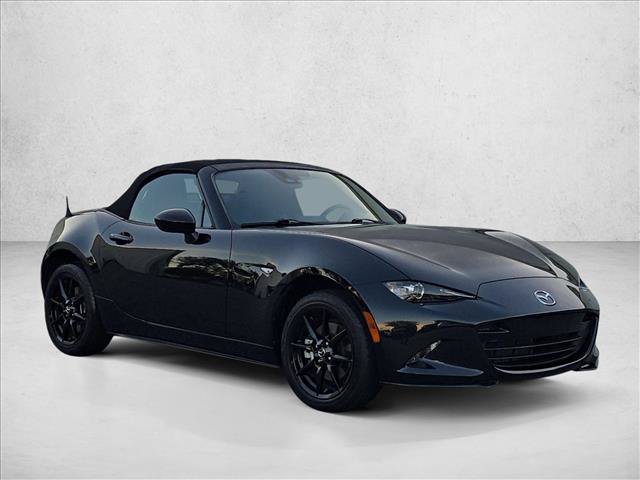 Used 2022 MAZDA MX-5 Miata Sport RWD image 3