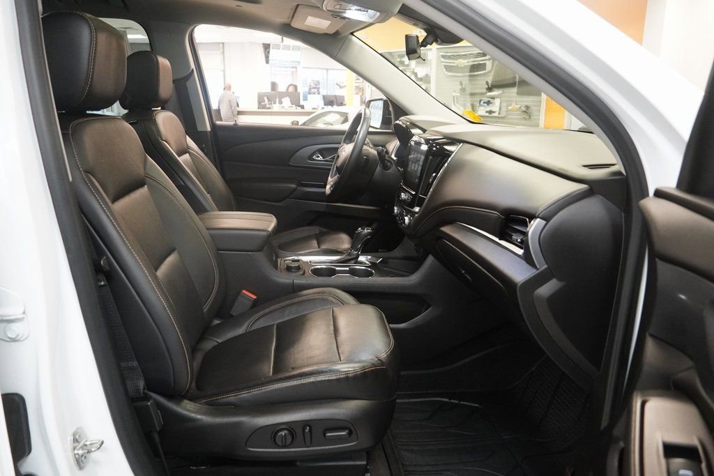 Used 2019 Chevrolet Traverse Premier w/ Redline Edition image 38