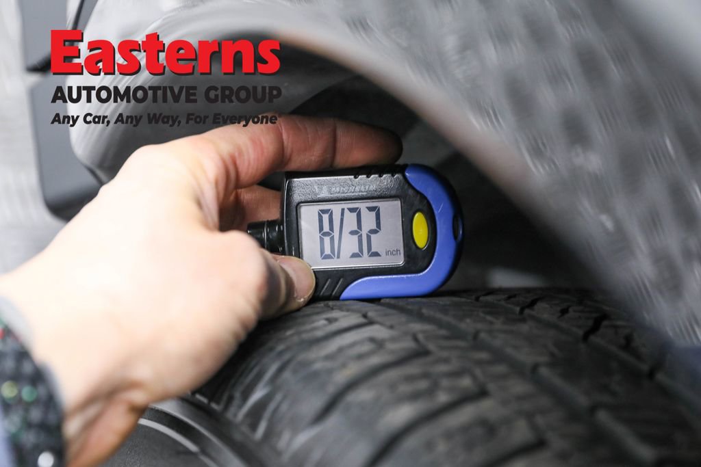 Used 2024 Nissan Ariya AWD image 29