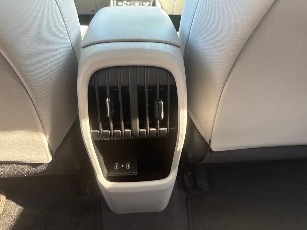 Used 2024 Hyundai Kona SEL FWD image 21