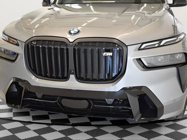Used 2026 BMW X7 M60i AWD/4WD image 16
