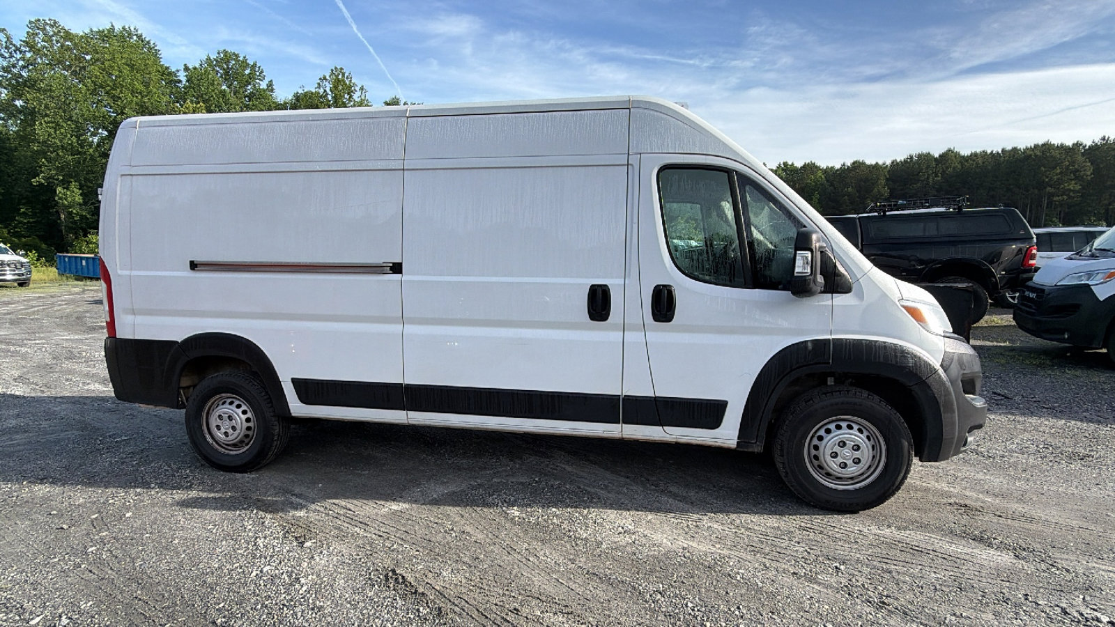 Used 2024 RAM ProMaster 2500 w/ Convenience Group FWD image 7