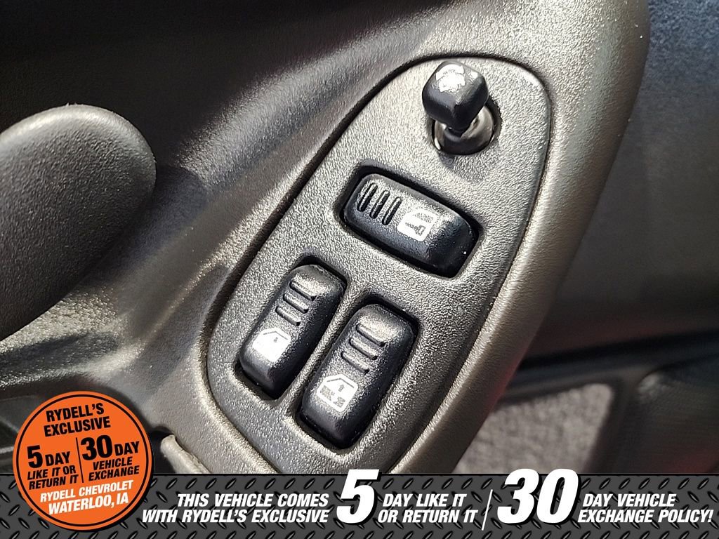 Used 2001 Chevrolet Camaro Z28 w/ Preferred Equipment Group 2 image 26