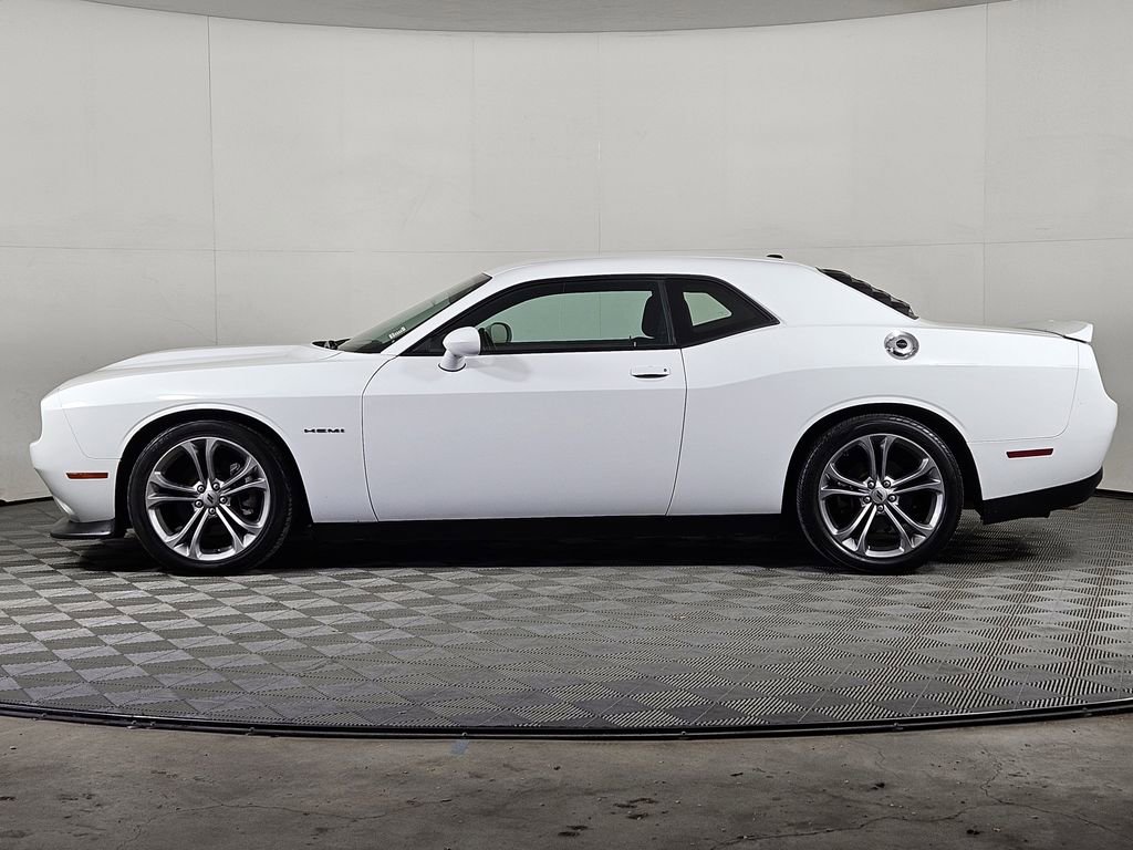Used 2021 Dodge Challenger R/T RWD image 3