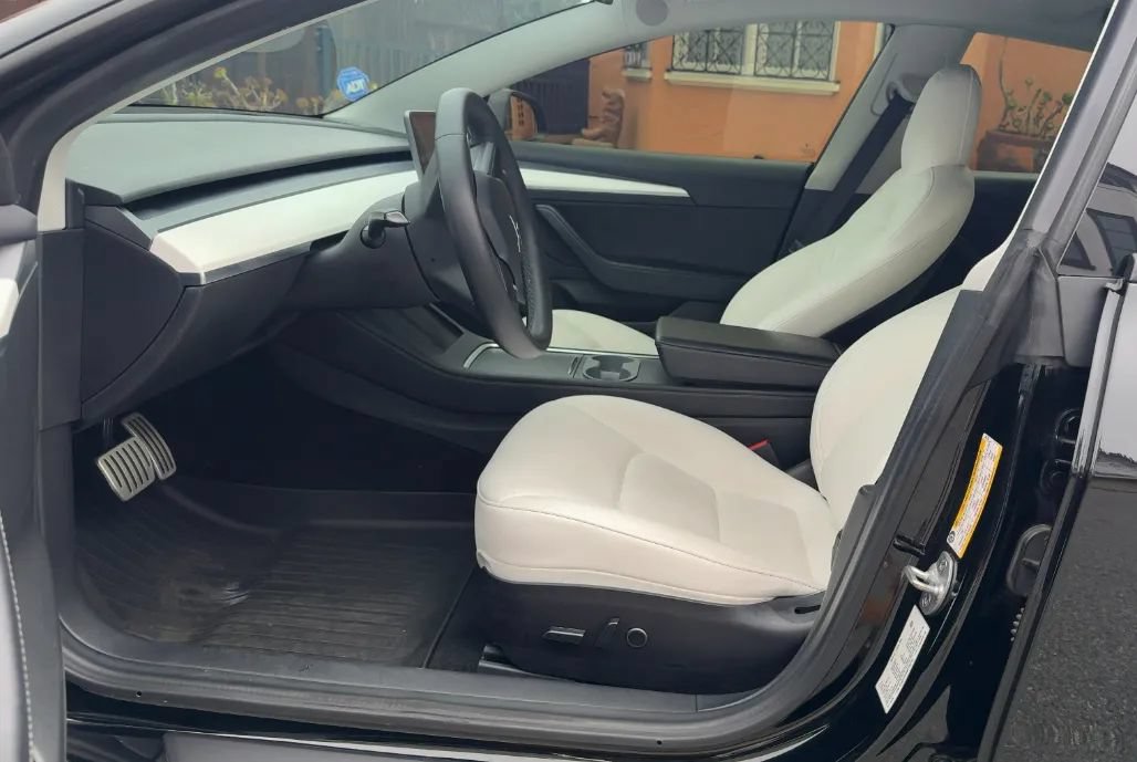 Used 2022 Tesla Model 3 Performance AWD/4WD image 4