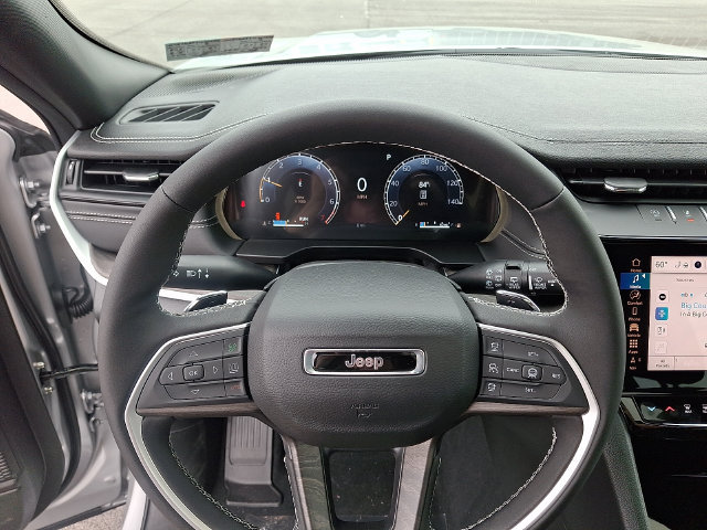 New 2026 Jeep Grand Cherokee Altitude AWD/4WD image 15