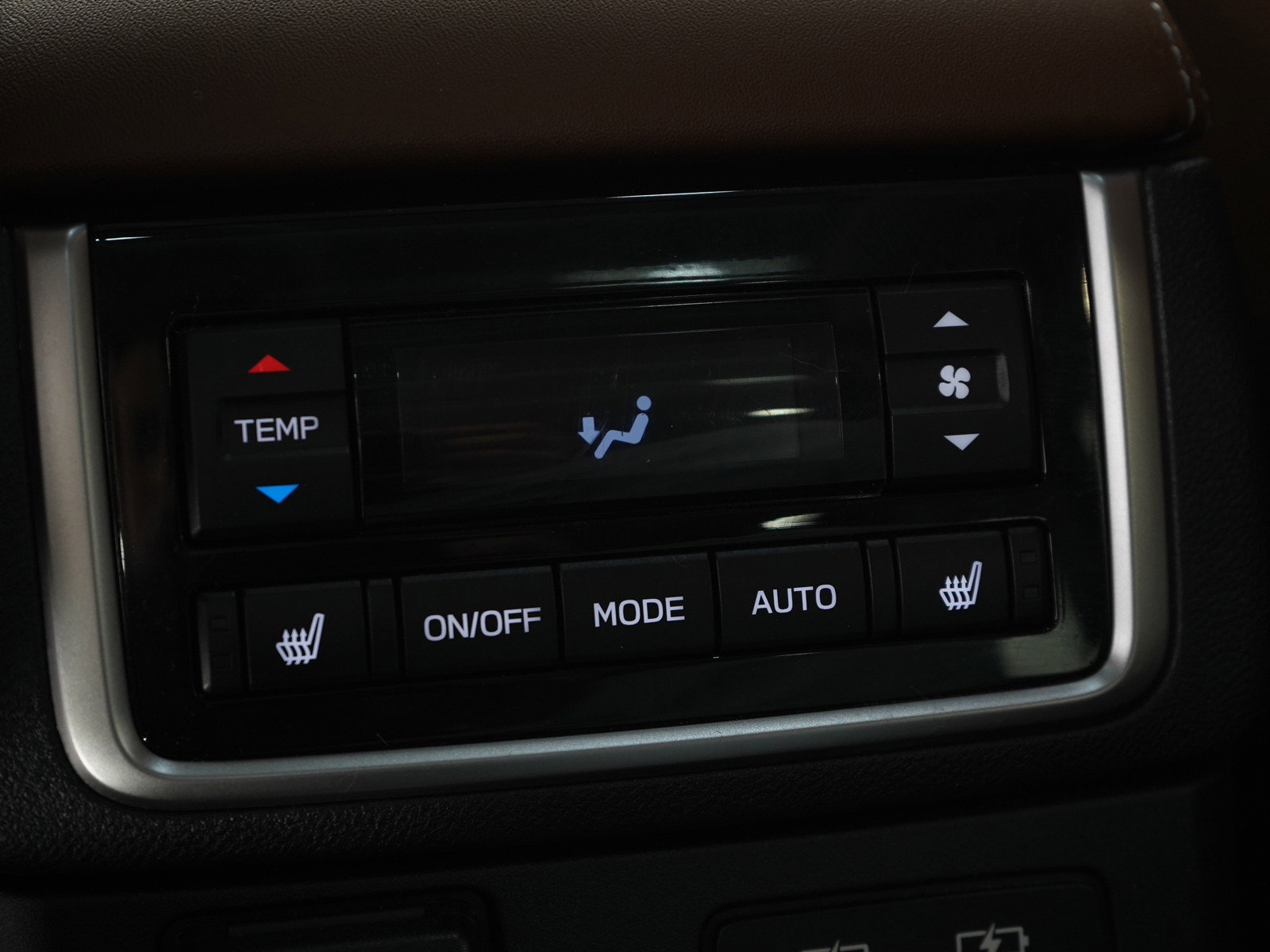 Used 2023 Subaru Ascent Touring AWD/4WD image 21