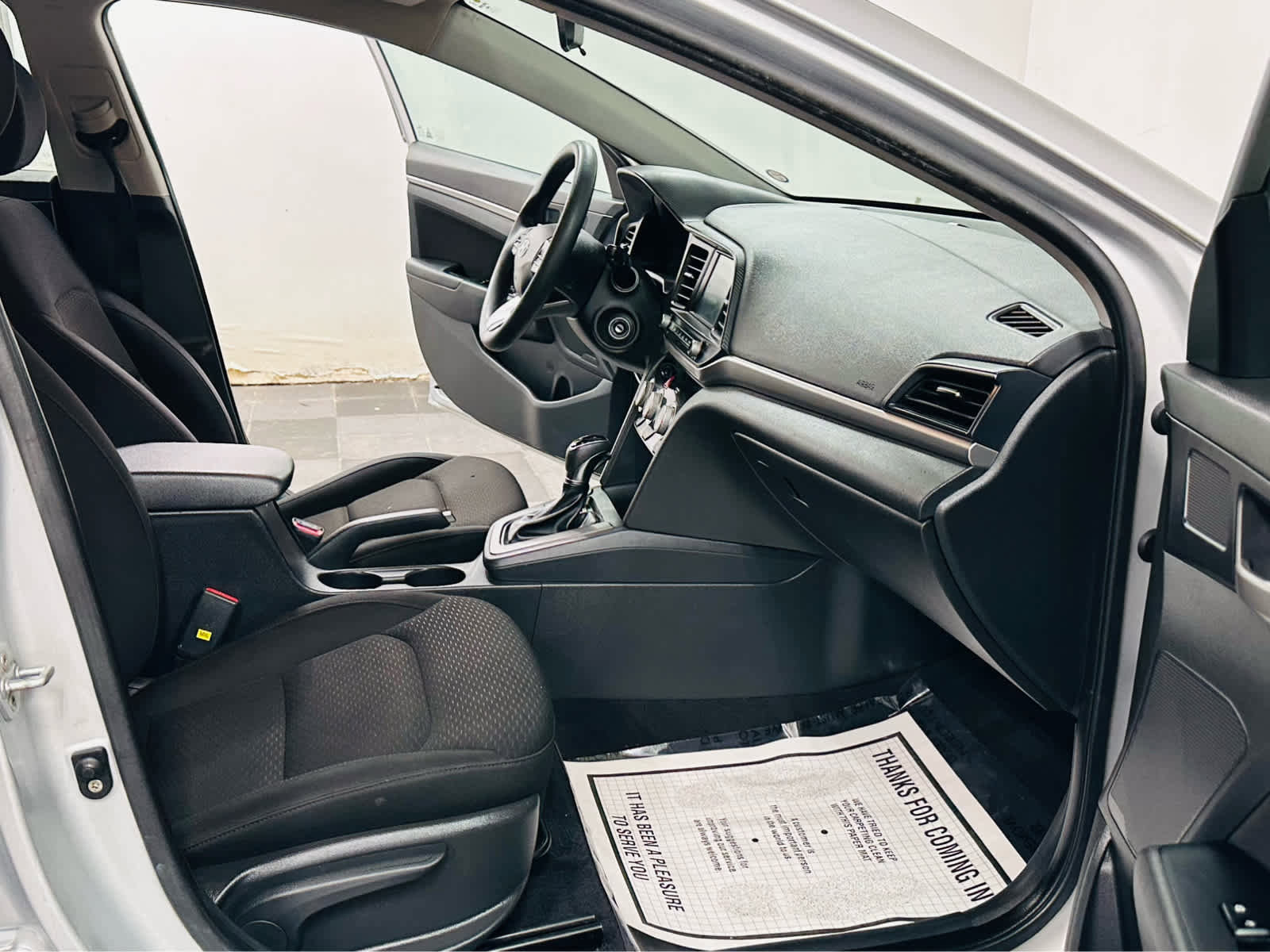 Used 2019 Hyundai Elantra SEL w/ Cargo Package FWD image 7