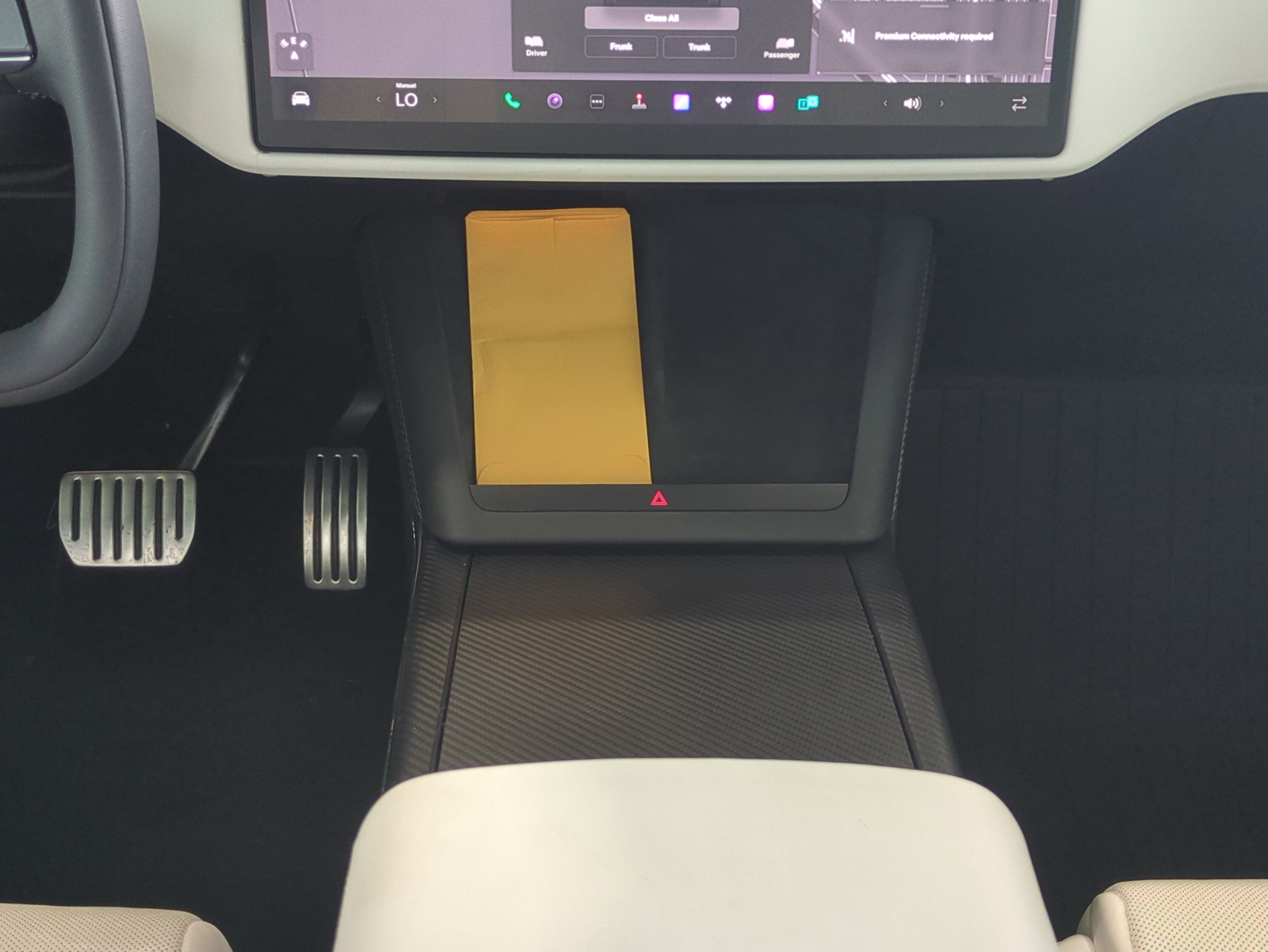 Used 2022 Tesla Model X Plaid image 20