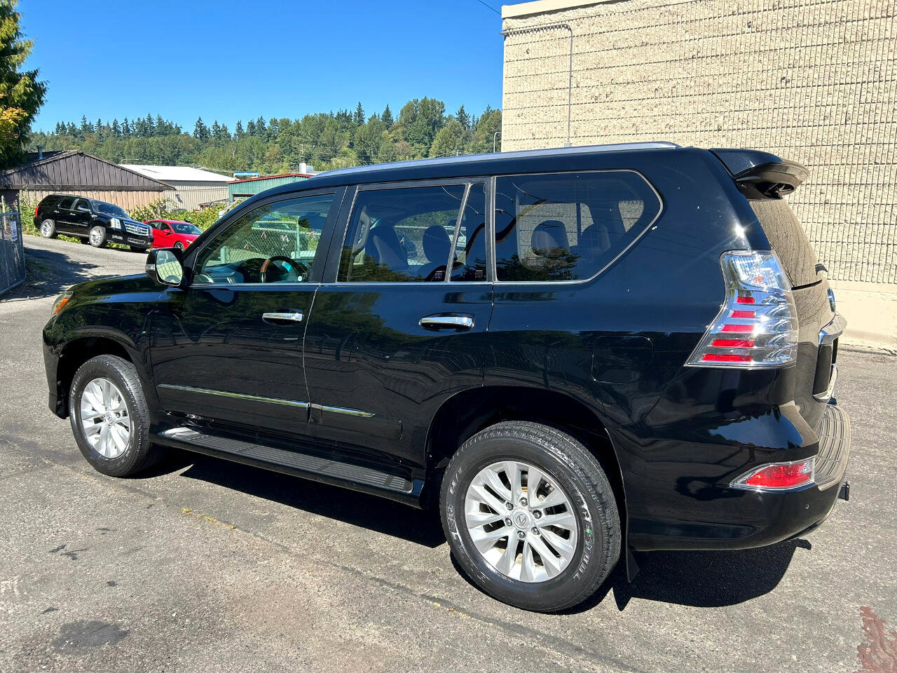 Used 2017 Lexus GX 460 Premium image 7