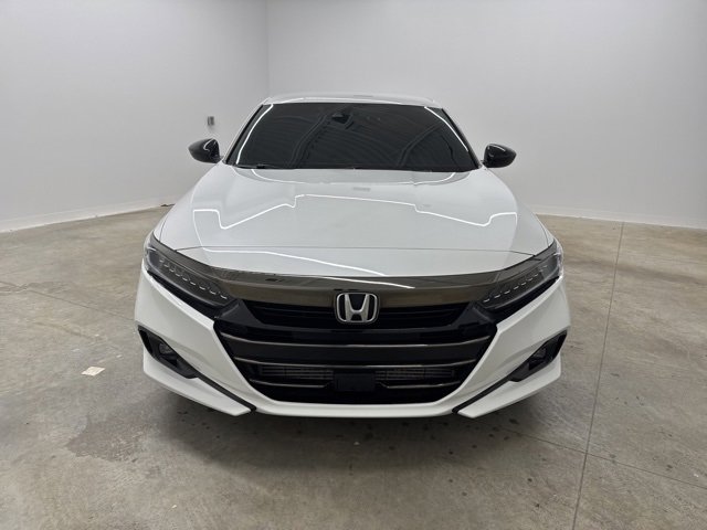 Used 2021 Honda Accord Sport image 2