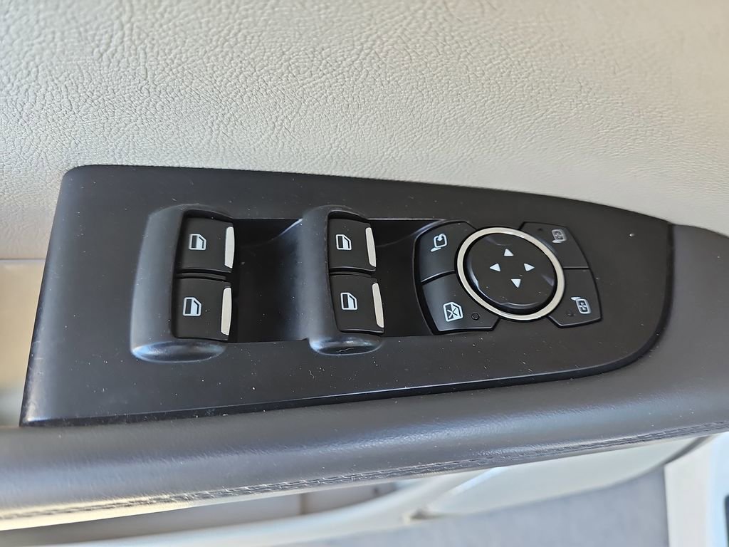 Used 2016 Lincoln MKX Reserve w/ Climate Package image 34