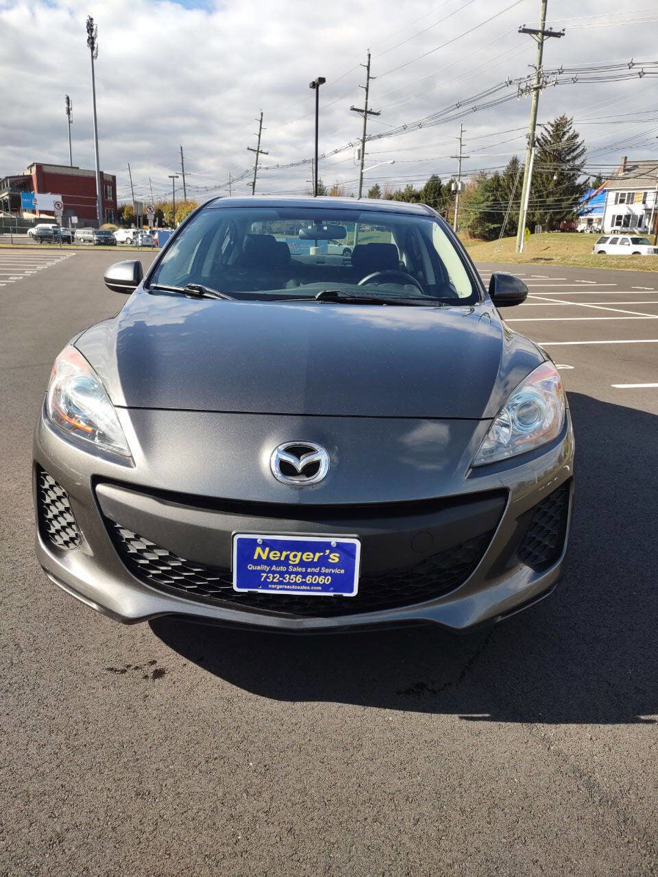Used 2013 MAZDA MAZDA3 i Touring image 3