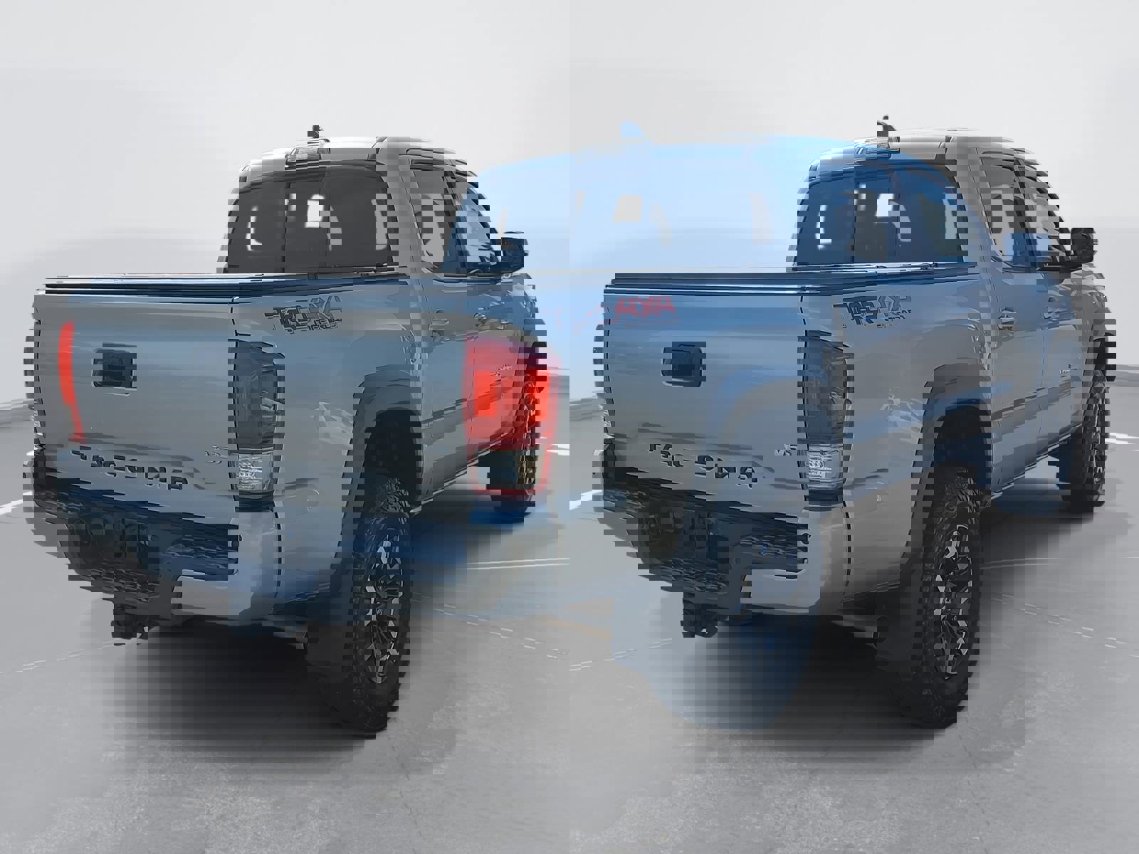 Used 2016 Toyota Tacoma TRD Off-Road w/ Premium & Technology Package image 5