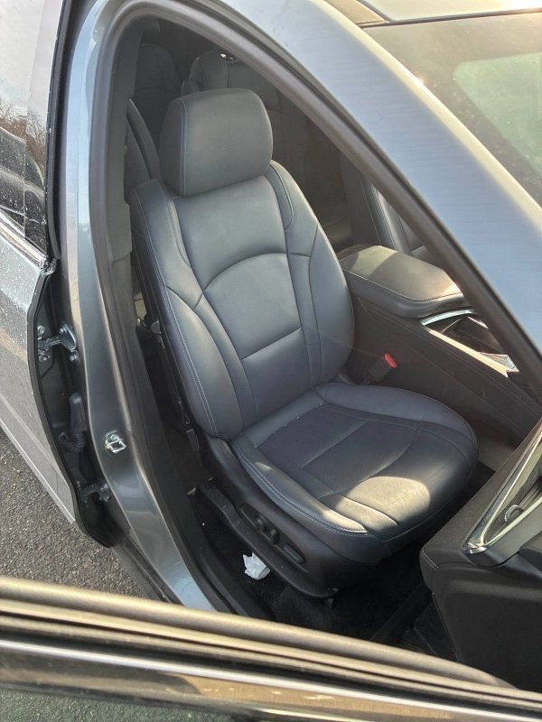 Used 2023 Buick Enclave Essence w/ Experience Buick Package image 8