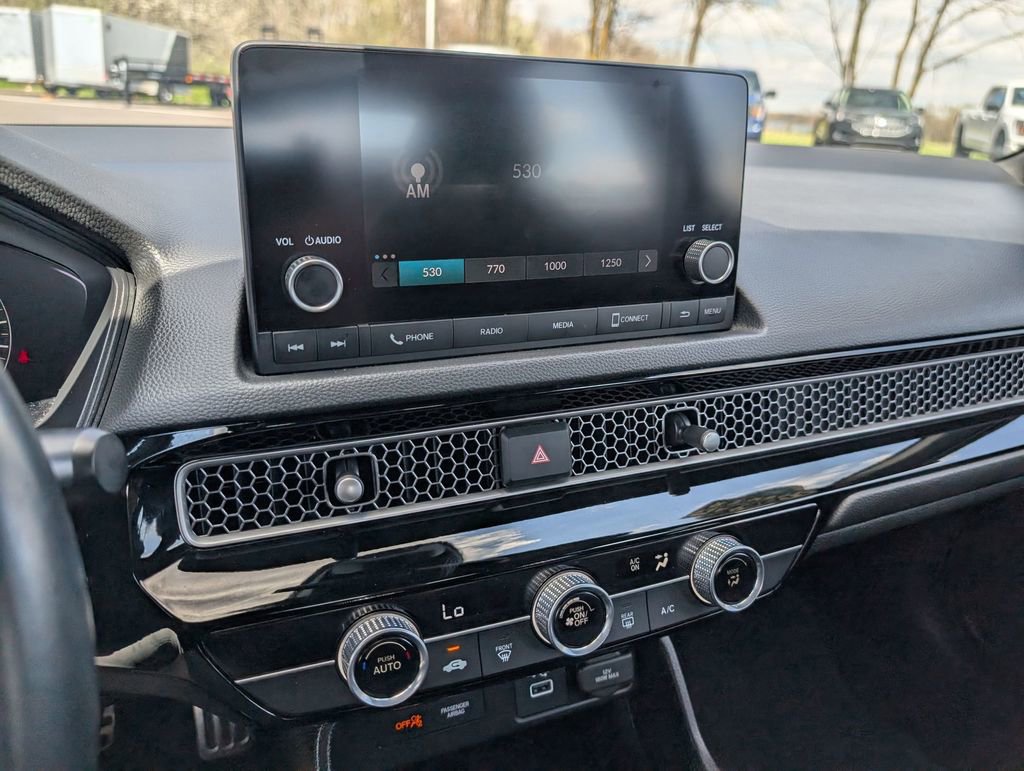 Used 2023 Honda Civic Sport image 13