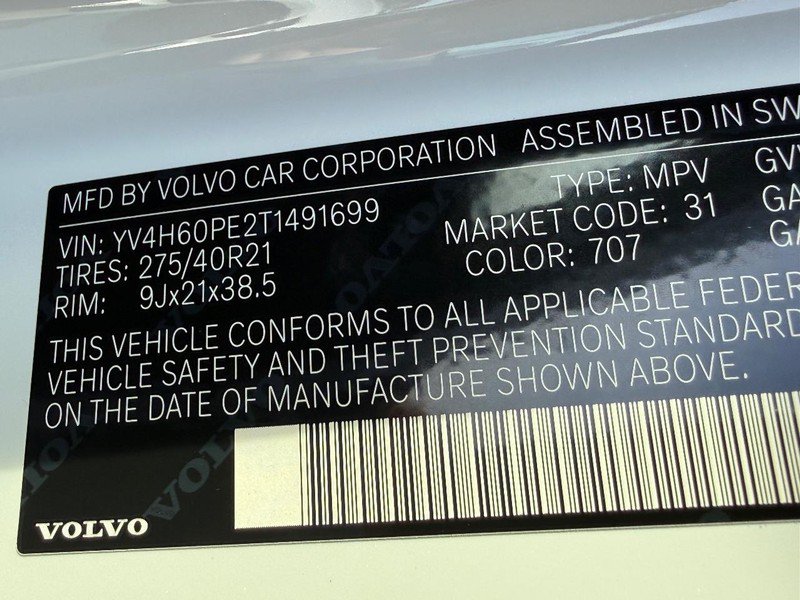 New 2026 Volvo XC90 T8 Plus w/ Protection Package Premier AWD/4WD image 17
