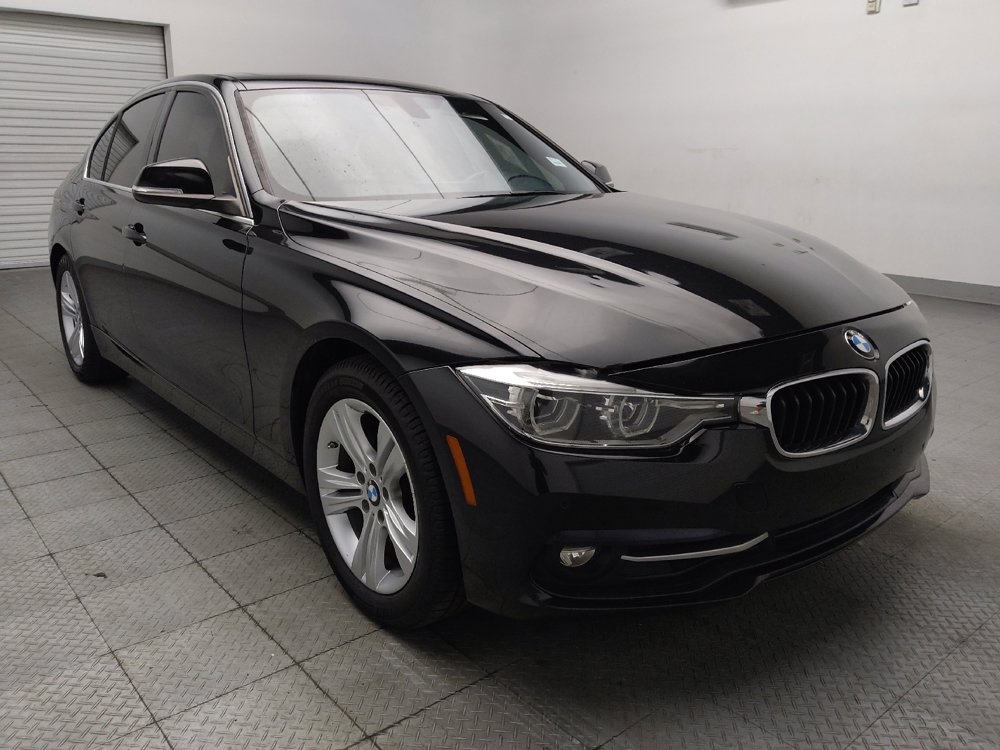Used 2017 BMW 330i Sedan RWD image 13