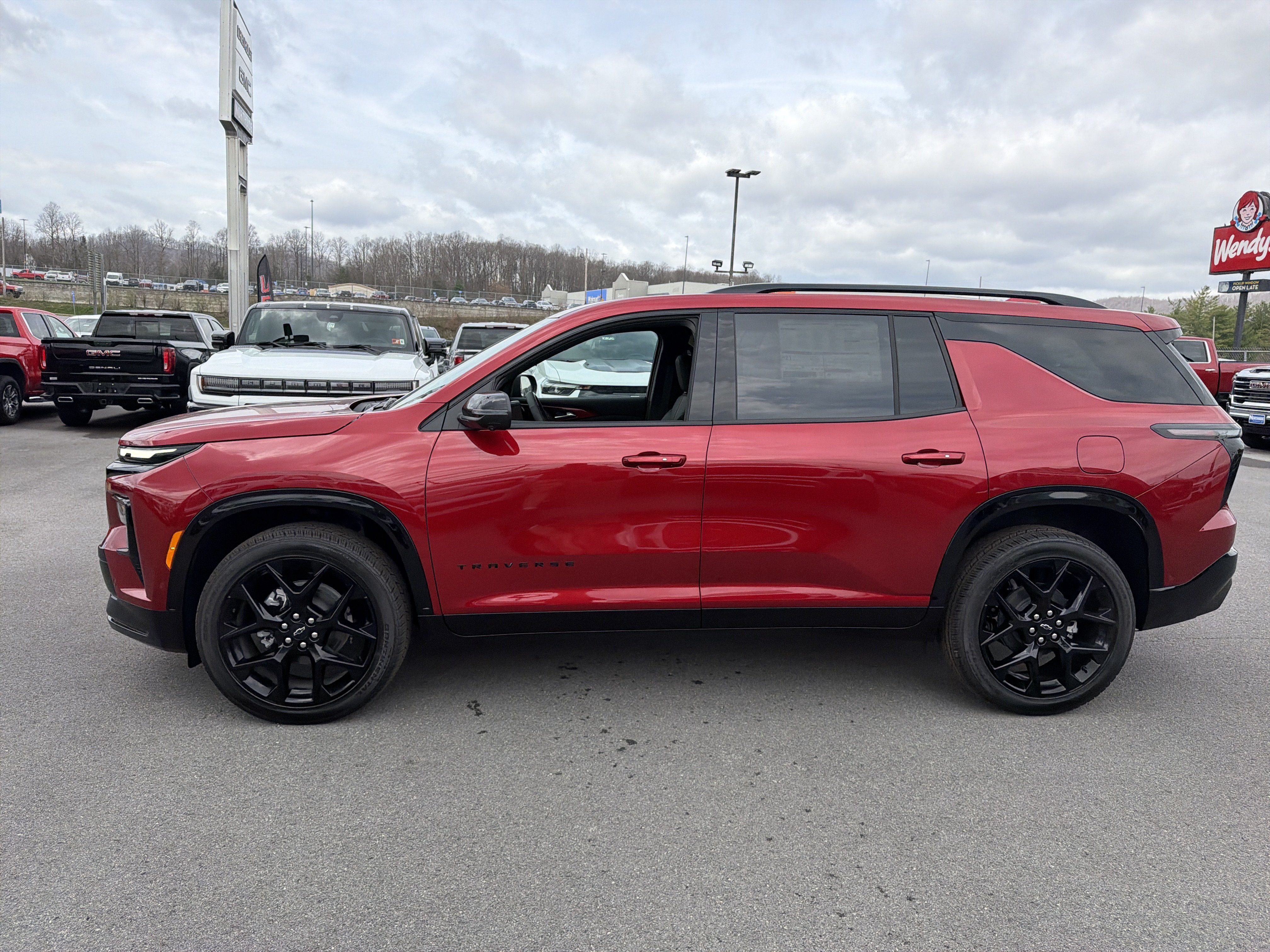 New 2026 Chevrolet Traverse RS AWD/4WD image 10