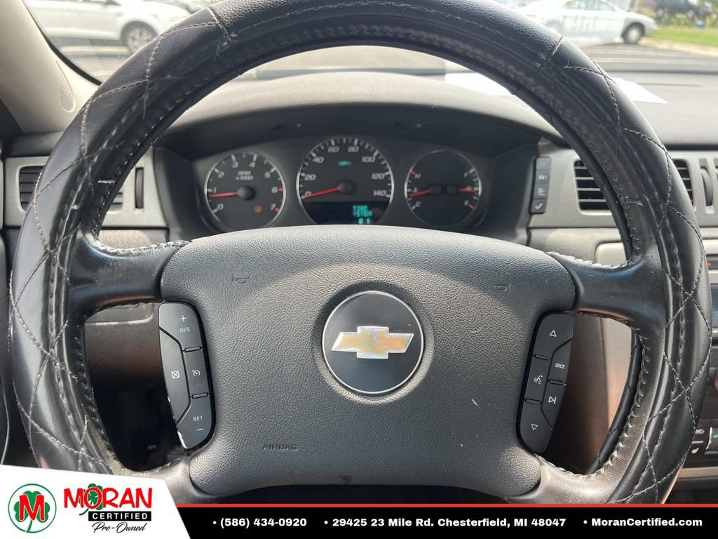 Used 2008 Chevrolet Impala LTZ FWD image 20