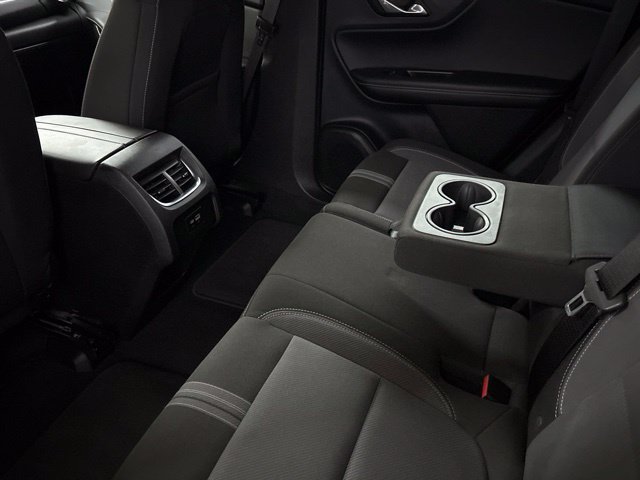 Used 2025 Chevrolet Blazer LT FWD image 22