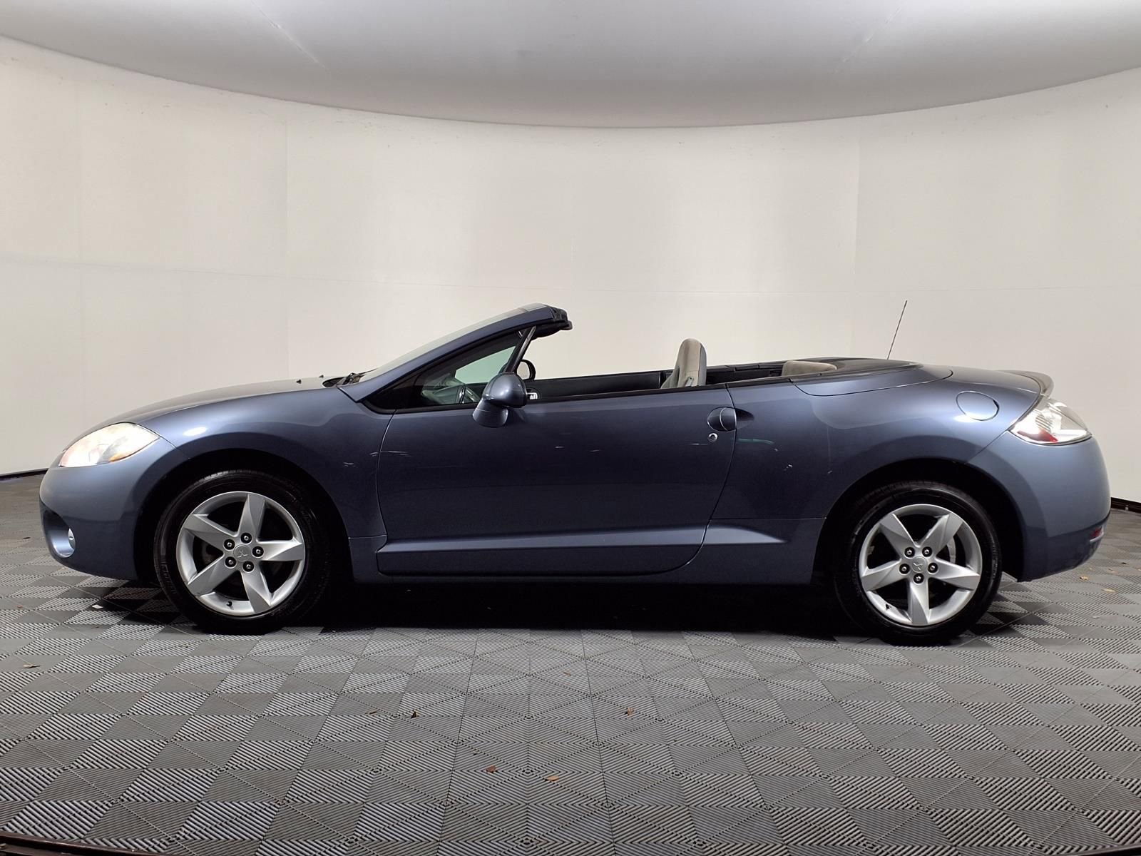 Used 2007 Mitsubishi Eclipse GS FWD image 4